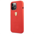 Coque iPhone 13 Pro Max en Silicone Ferrari Scuderia On Track - Rouge