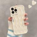 Coque iPhone 13 Pro 3D Linear Wavy - Blanche